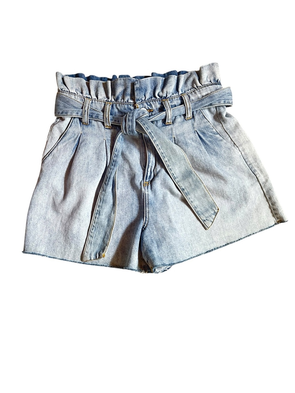 BLANK NYC 100% cotton lightwash denim paperbag waist shorts size 28